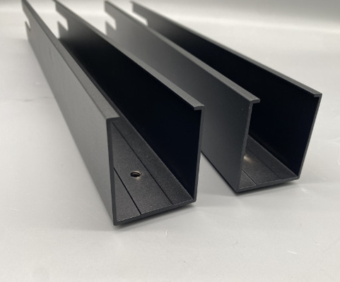 Kekandelan yang disesuaikan Panel Surya Profil Aluminium Untuk Kolaborasi OEM / ODM