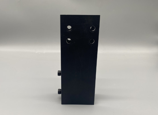 Power Coating Profil Aluminium Fotovoltaic Dalam Warna Hitam